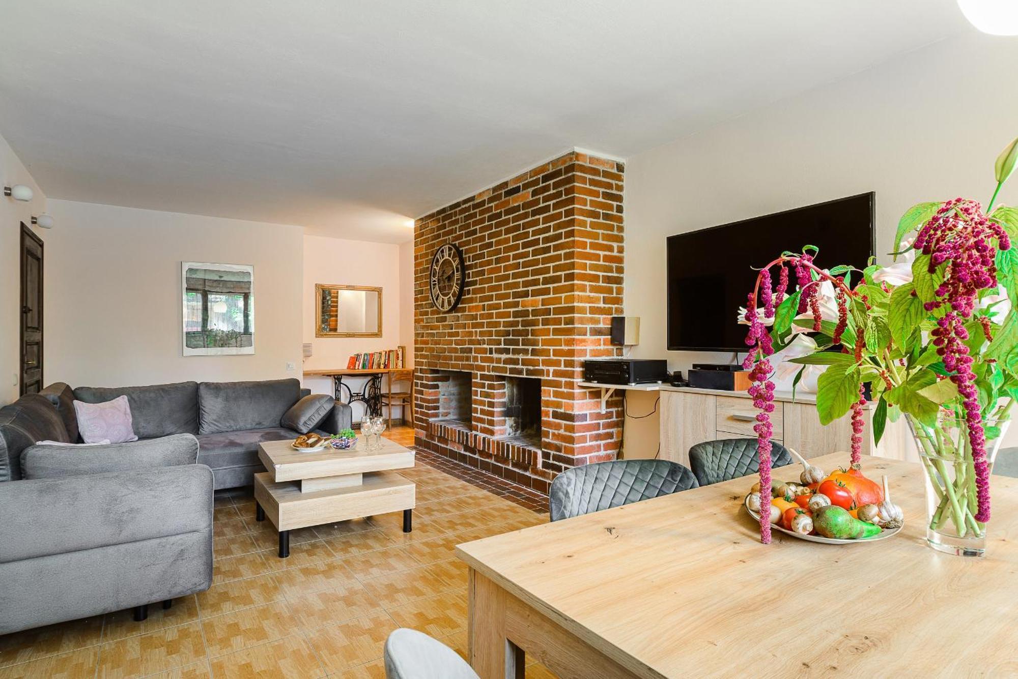 P&O Apartments Juhasow - Wawer Varsó Kültér fotó